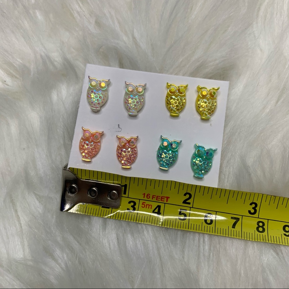 4 Iridescent Owl Plastic Stud Earrings Cute - Picture 7 of 8